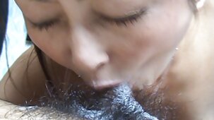 Masturbation et sexe sous hard porn sur l'ordinateur xxx vierge