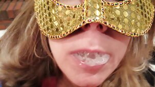 J'ai xxx video vierge rencontré une fille sur Tinder et échangé des skypes