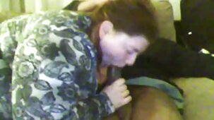 La fille parfaite aime le vierge xxx sexe anal et quand ils jouissent dans ses trous