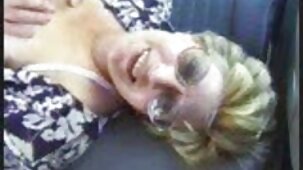 Une étudiante de première année a emmené un ami en caoutchouc avec elle à l'auberge pour ne porno arabe vierge pas s'ennuyer