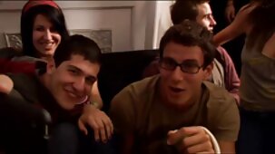 Enfoncer une belle femme de ménage enceinte et jeune fille vierge xxx jouir