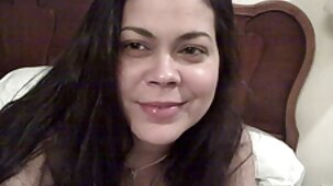 Énorme cul chaud Latina Maid film porno gratuit vierge baise un homme marié