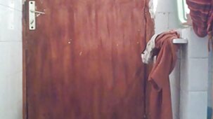 J'aime le joli cul de ma copine, video porno fille vierge je me masturbe devant elle à tout moment