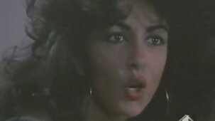 Pour la première fois dans mon cul pénétré par un plug anal et xxl video vierge un doigt dans la chatte