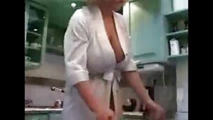 Douche chaude anal porno vierge arab baise creampie explosion