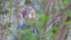 Caméra cachée dans la chambre xxx vierge de ma demi-soeur