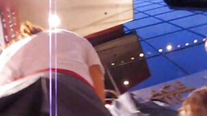 Sœur et son petit ami film porno fille vierge baisent après avoir étudié dans la cuisine alors que personne n'est à la maison