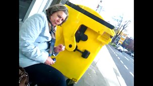 Si les yeux sont étroits, ce n'est pas un fait que la chatte sera la film porno vierge même