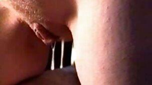 Trio video porno fille vierge de copines lesbiennes remuent le contenu
